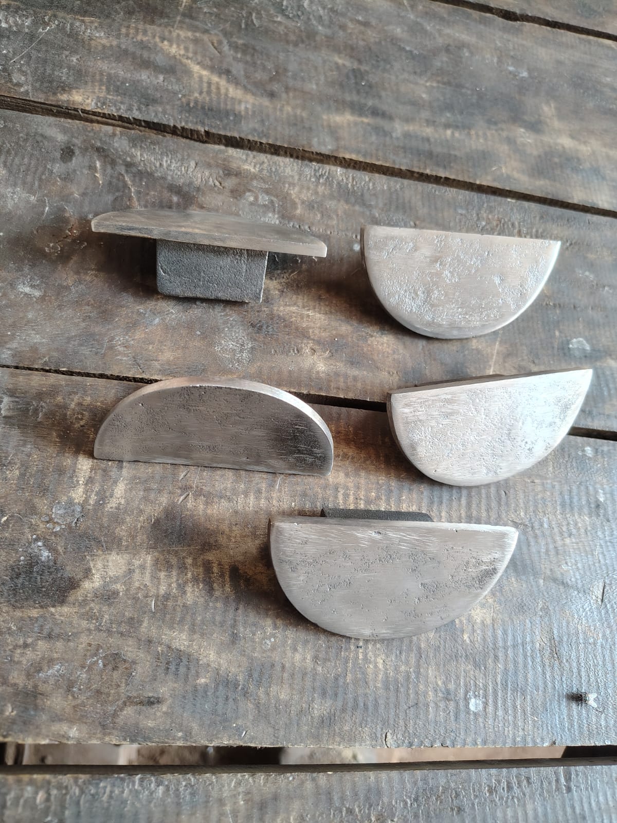 Semi-Circular Casting